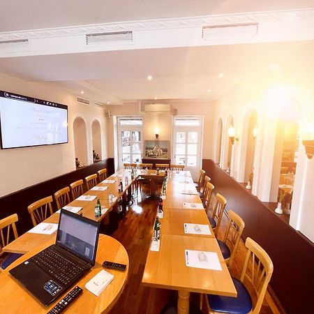 Hotel Kolossos Duesseldorf - Neuss Eksteriør billede